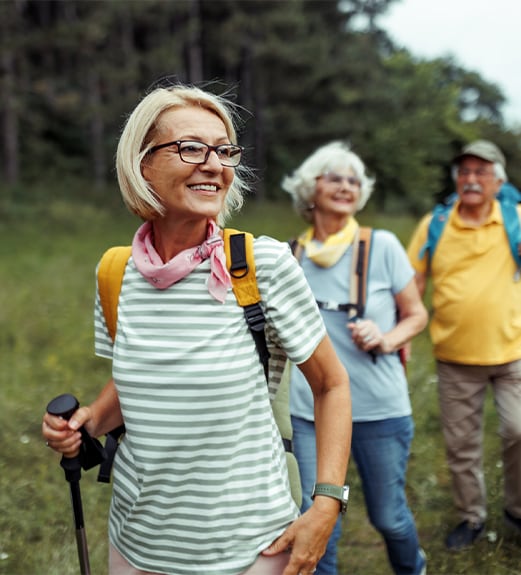 Woman shaking hands with an assistant
