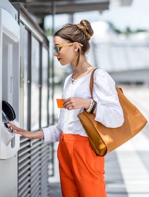 Banking - Los Angeles, California, United States