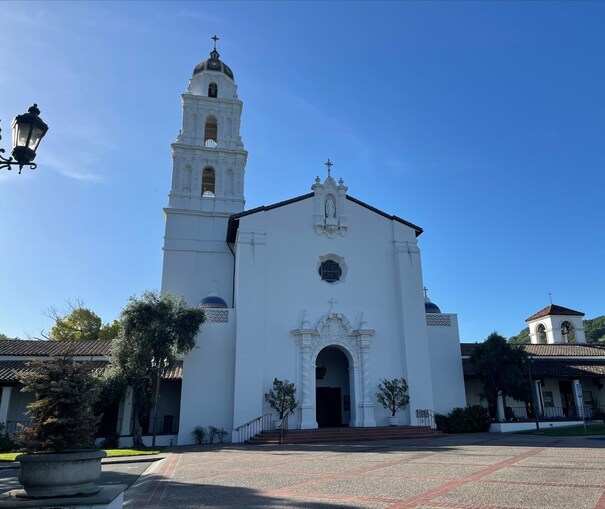 Saint Mary's College Banking Hub